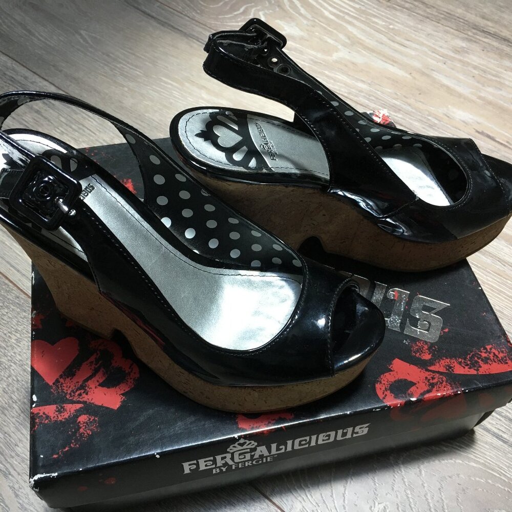 Fergalicious Platform Sandals-black patent leather-sz 7M